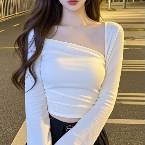 Long-Sleeve Asymmetrical Neck Plain Crop Slim Fit Top Product Image