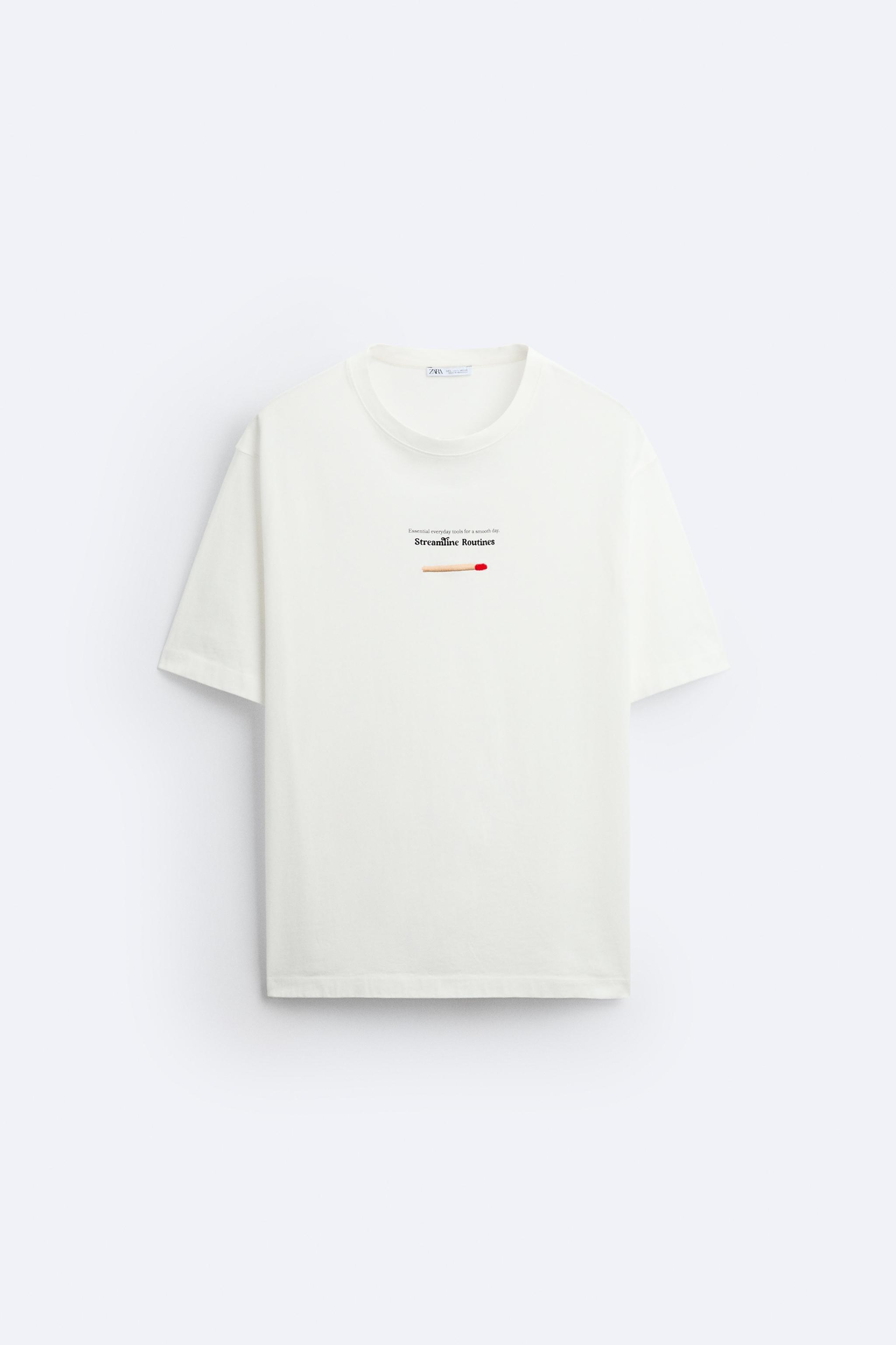 CONTRASTING PRINT T-SHIRT Product Image