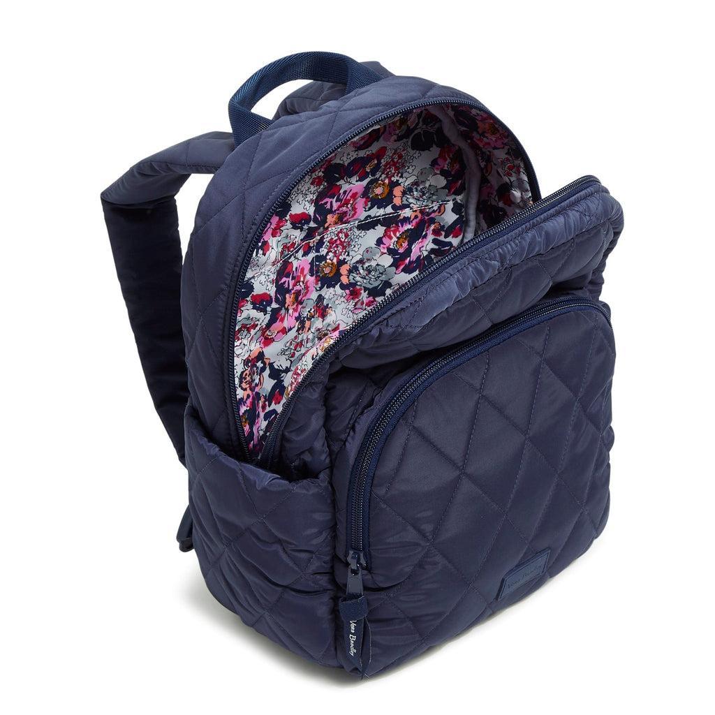 Outlet Essential Compact Backpack Product Image