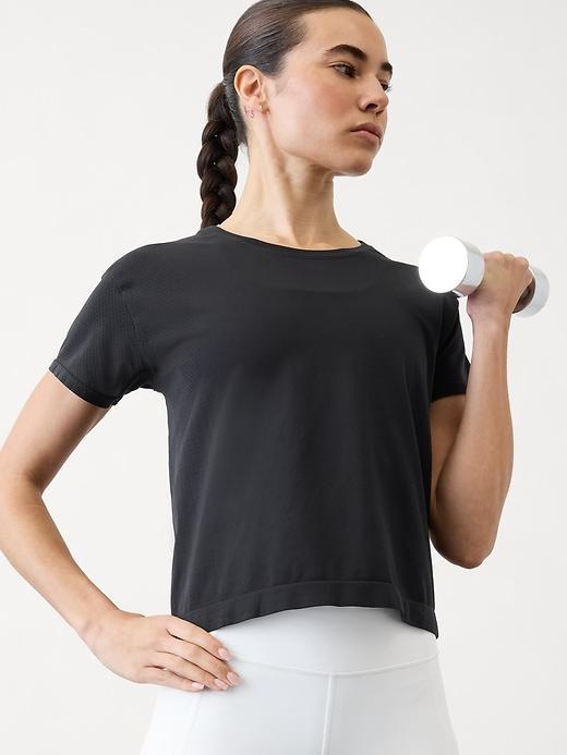 In Motion Seamless Relaxed Tee Product Image