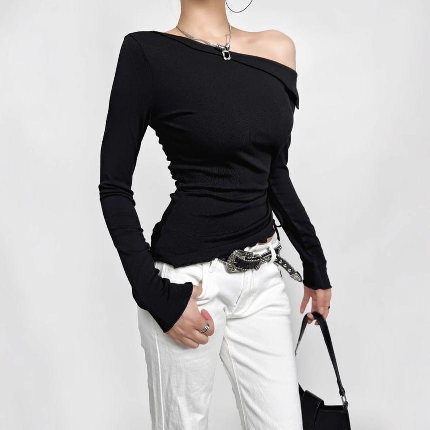 One-Shoulder Long-Sleeve Plain Shirred T-Shirt Product Image