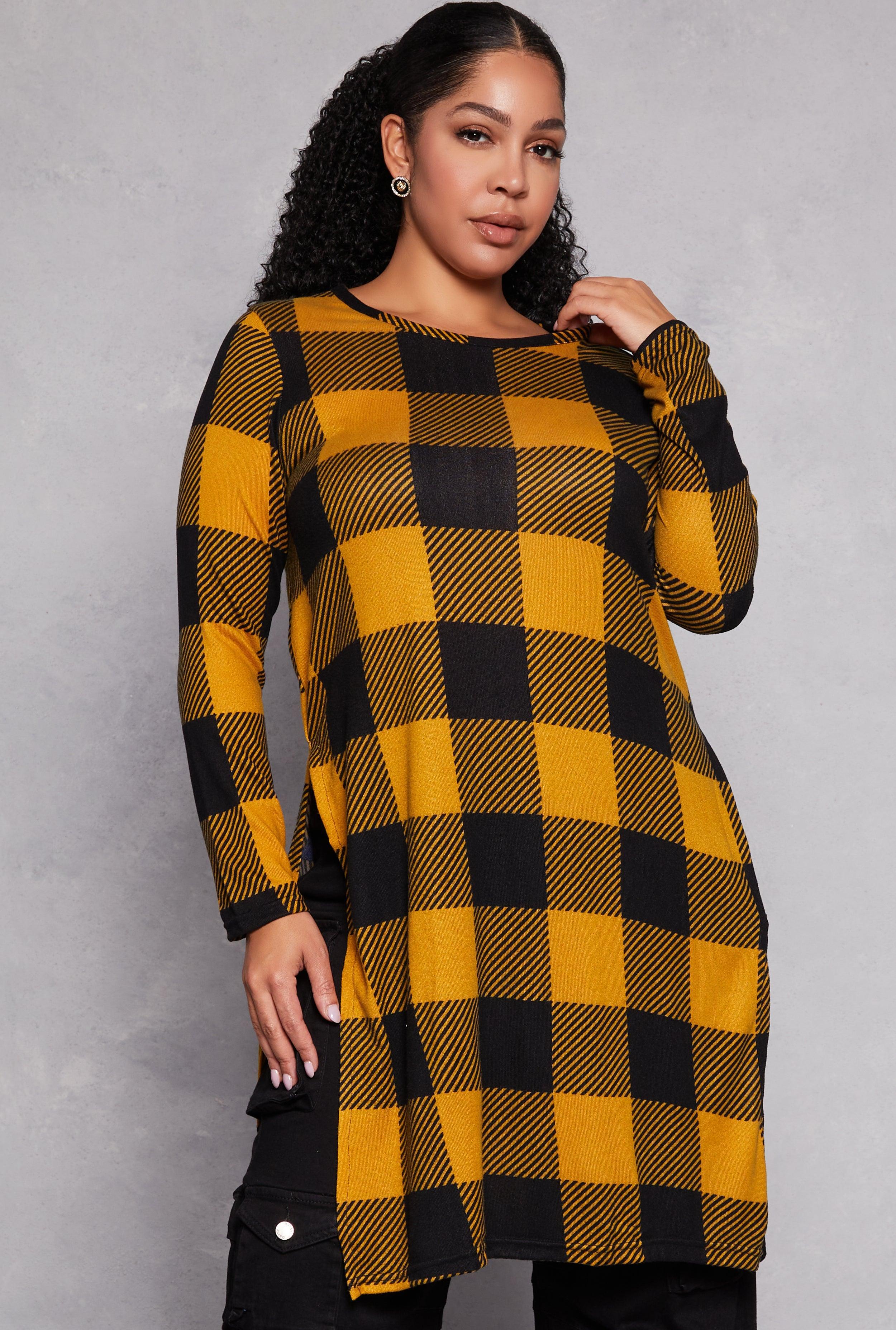 Womens Plus Size Buffalo Plaid Side Slit Tunic Top Product Image