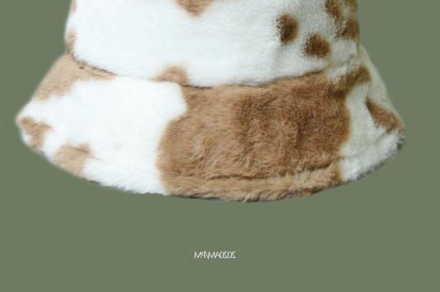 Patterned Fluffy Bucket Hat Product Image