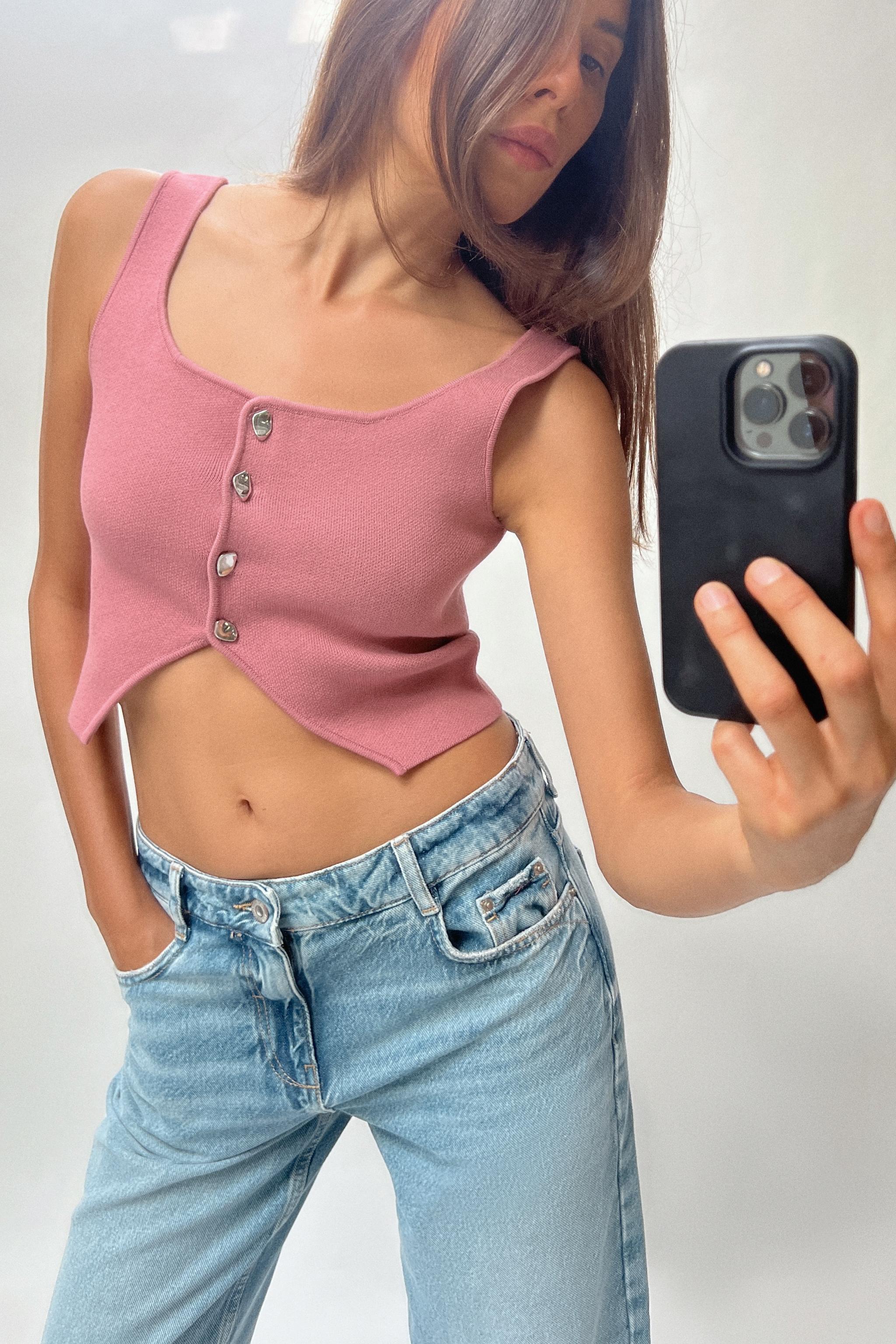 BASIC KNIT CROP TOP Product Image