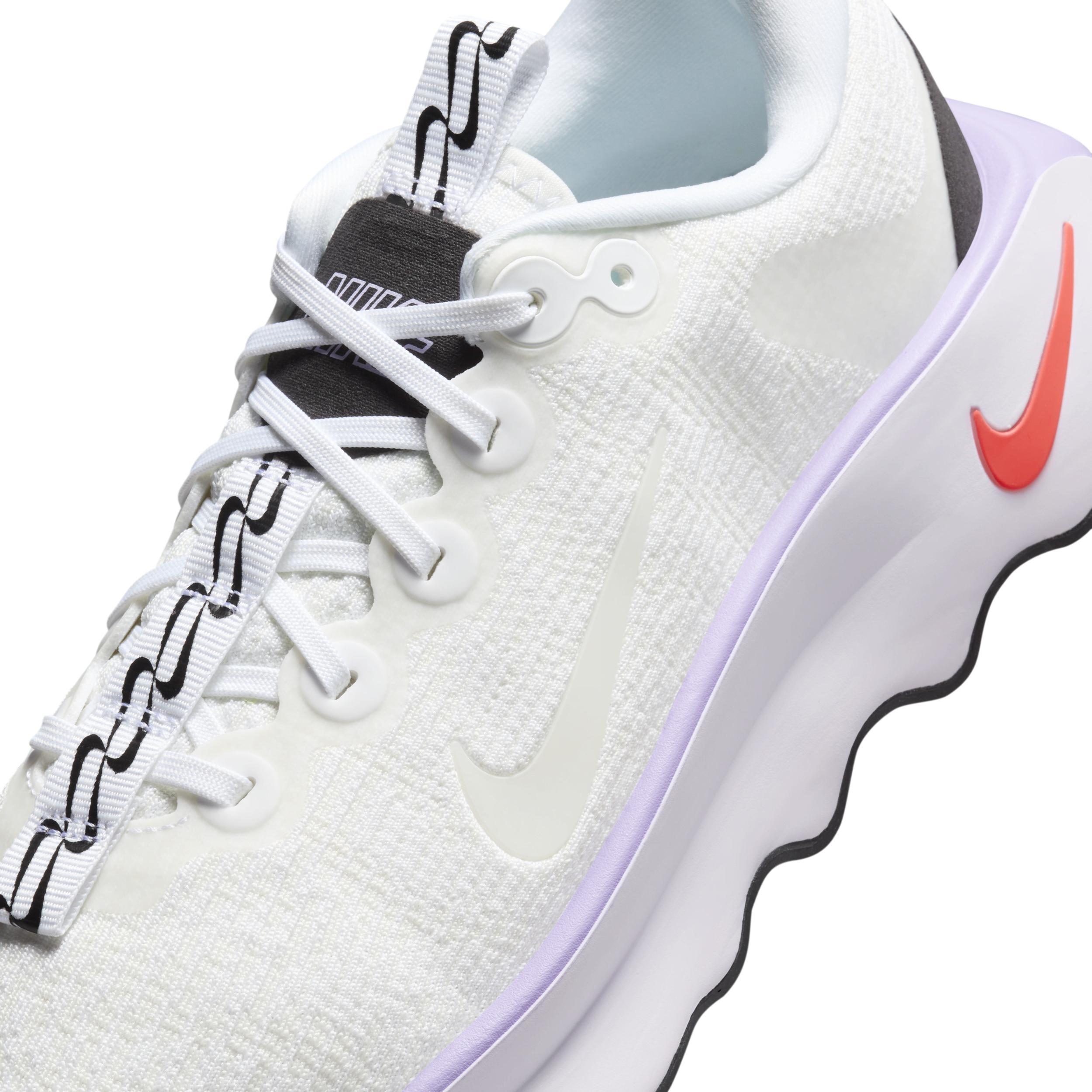 Nike Women's Motiva Walking Shoes Product Image