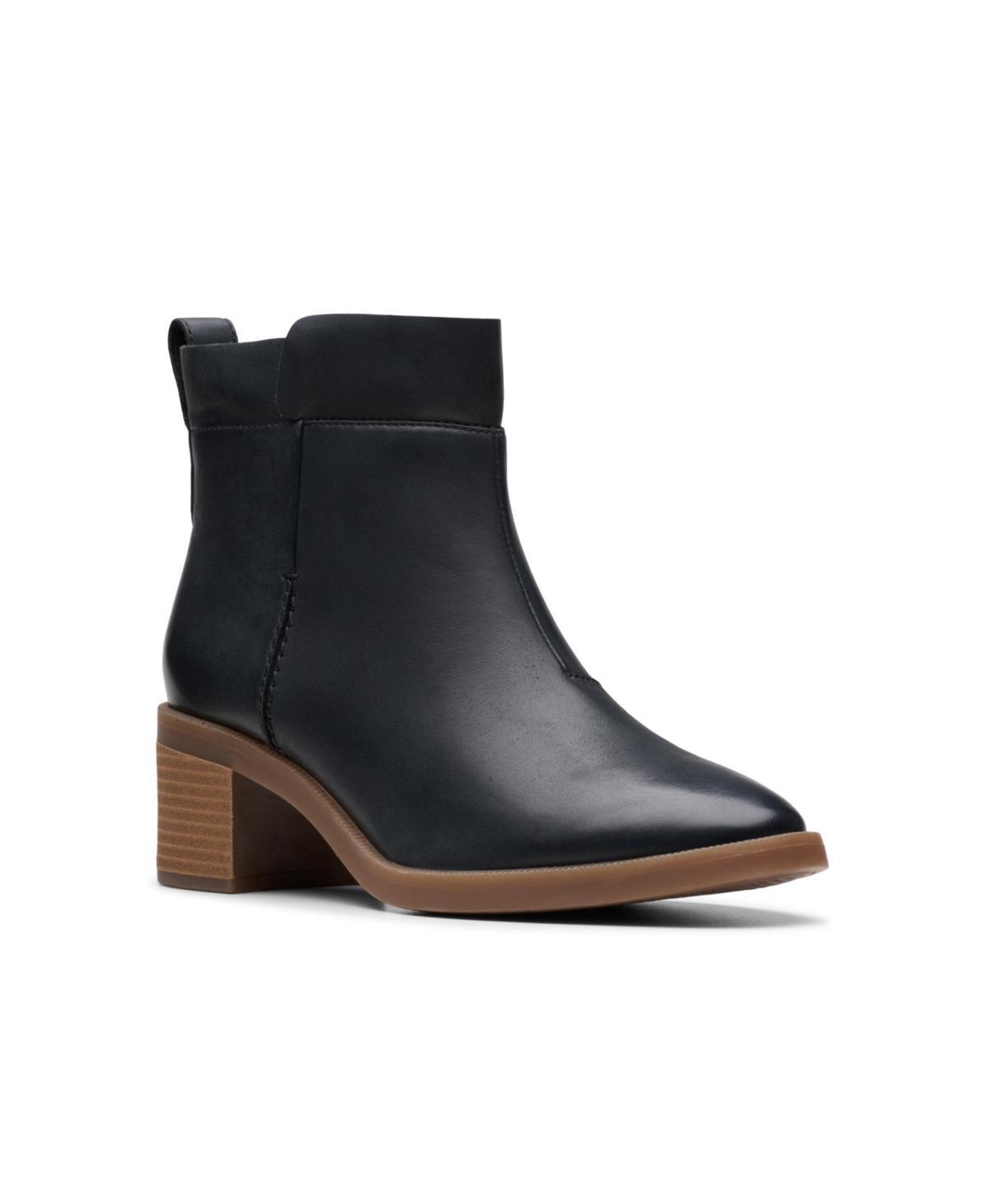 Clarks Womens Collection Lileigh Charm Boots Product Image