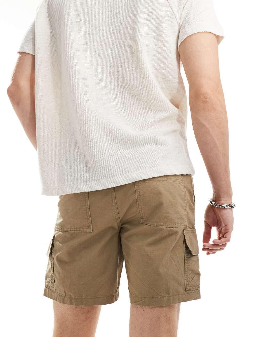 ASOS DESIGN slim cargo shorts with patch in khaki Product Image