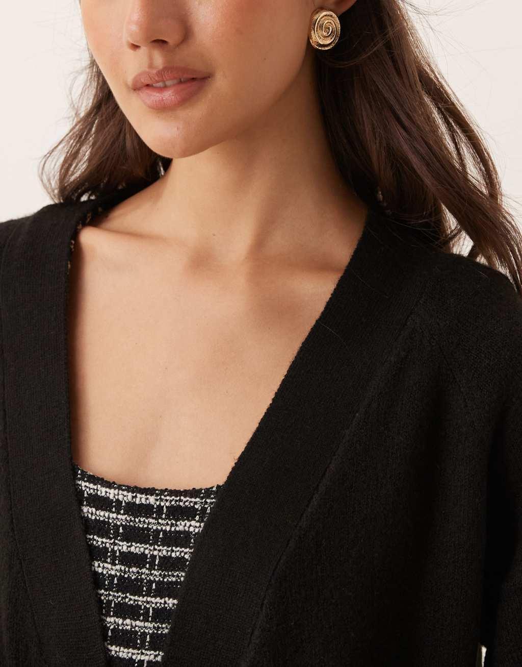 JDY longline knitted cardigan in black Product Image