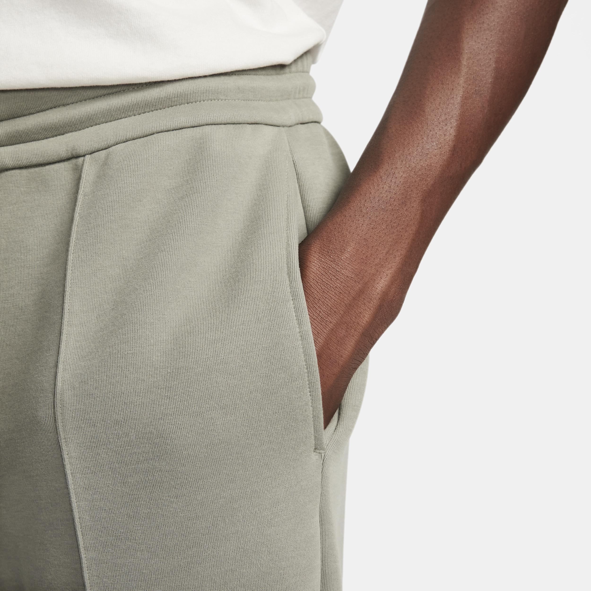 Men's Nike Sportswear Tech Fleece Reimagined Loose Fit Open Hem Sweatpants Product Image