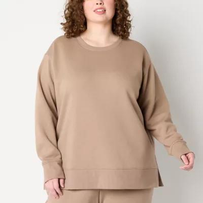 Xersion Womens Super Soft Fleece Crew Neck Long Sleeve Sweatshirt Plus Product Image