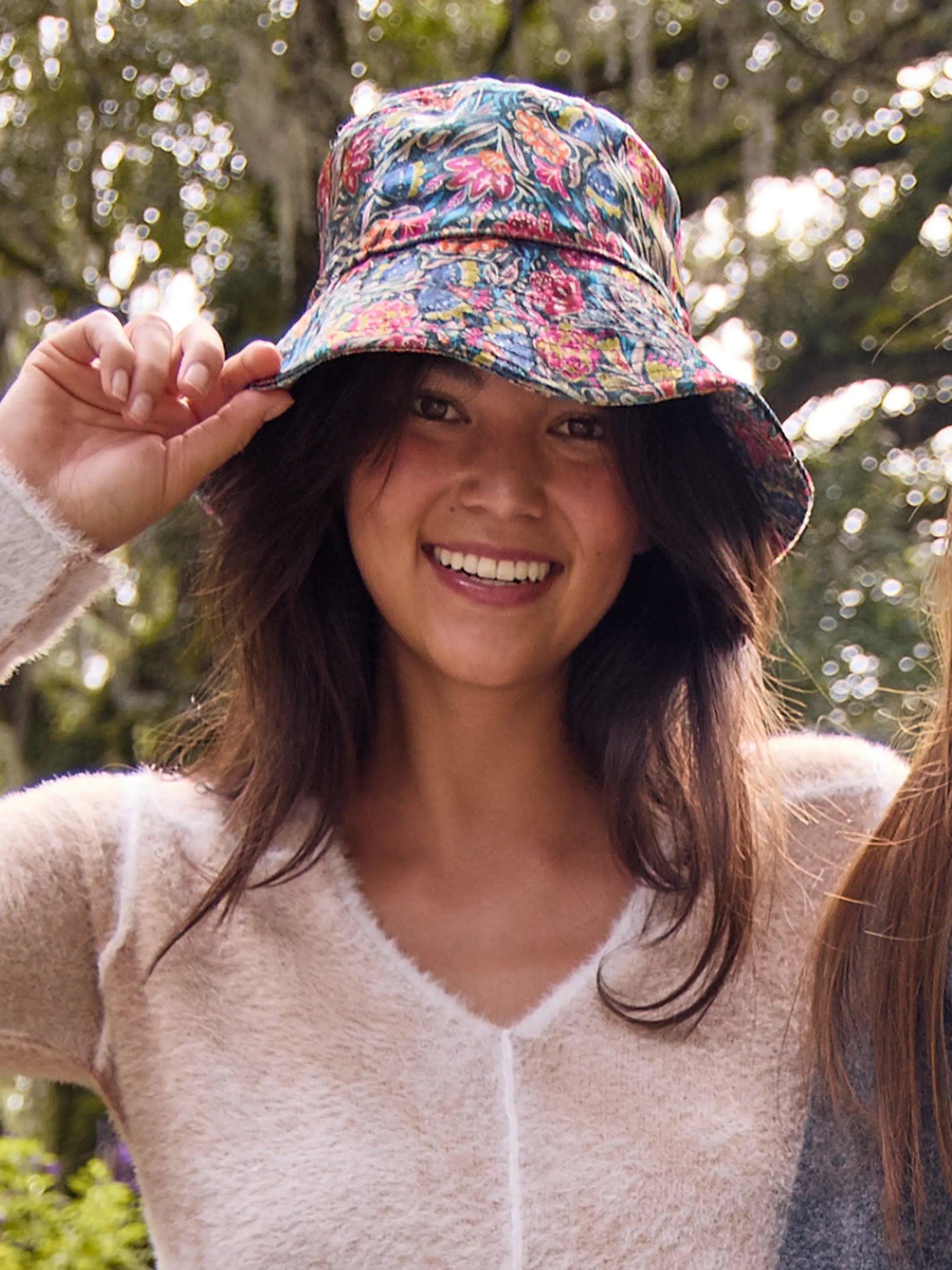 Printed Velvet Bucket Hat - Green Lined Floral Product Image