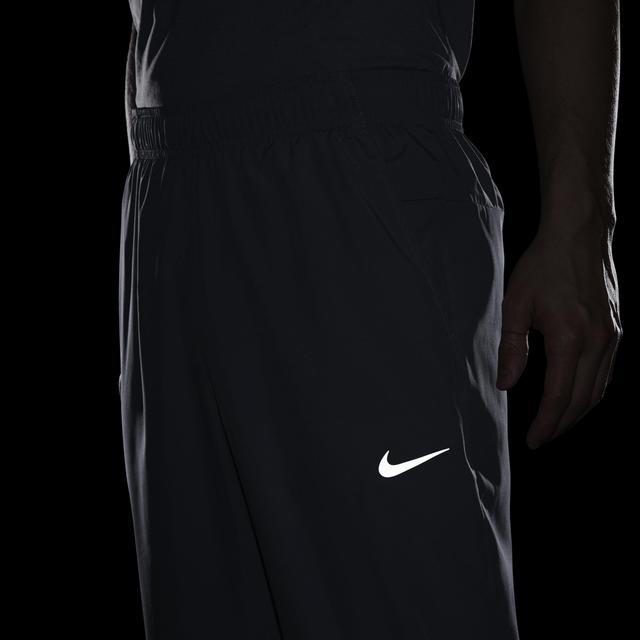 Nike Men's Form Dri-FIT Tapered Versatile Pants Product Image