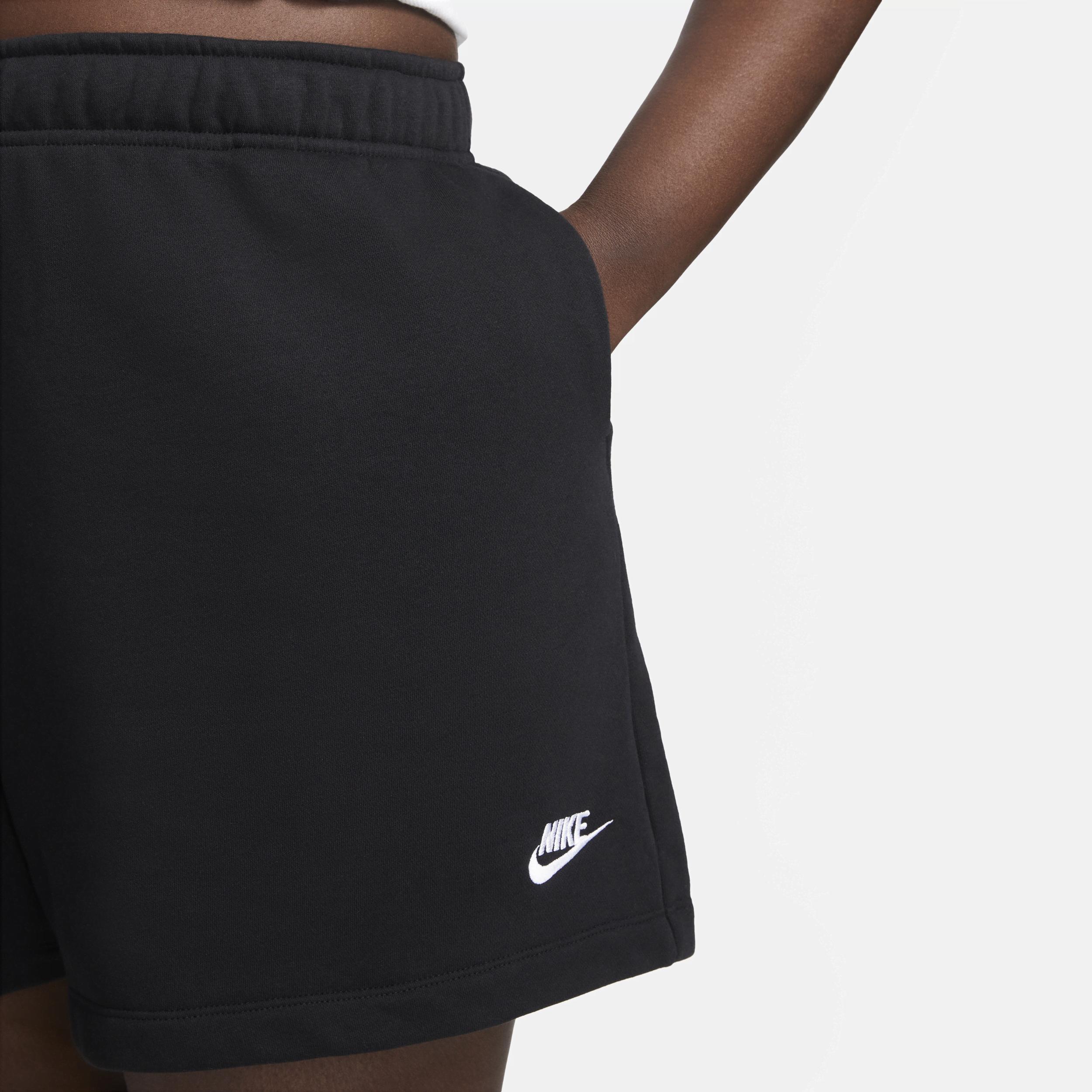 Women's Nike Sportswear Club Fleece Mid-Rise Shorts (Plus Size) Product Image