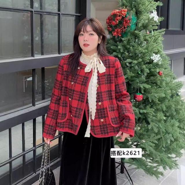 Plus Size Plaid Double-Breasted Jacket Product Image