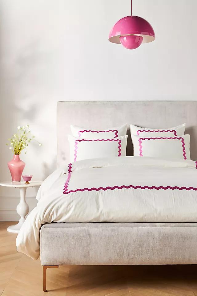 Maeve Scallop Organic Sateen Duvet Cover Product Image