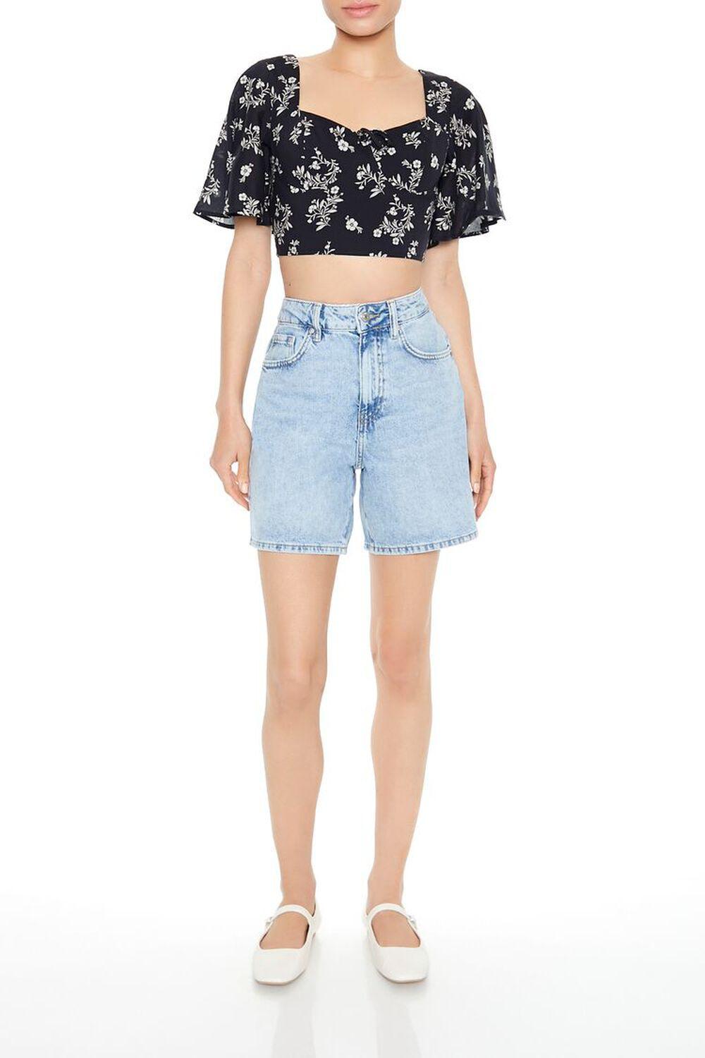 Sweetheart Floral Print Crop Top | Forever 21 Product Image