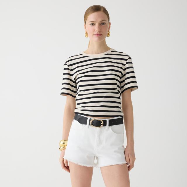 Relaxed denim short in white Product Image