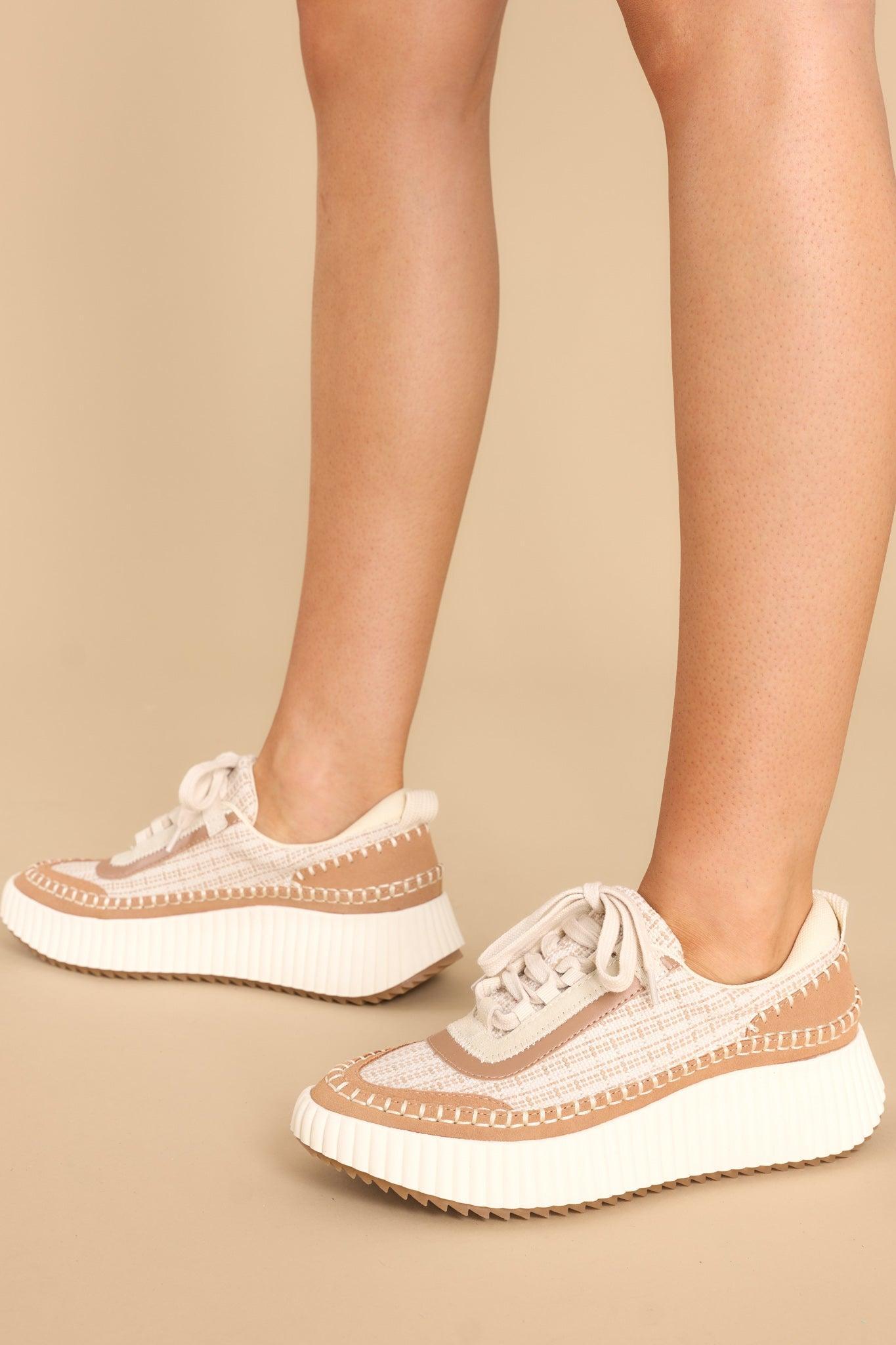 Dolce Vita Dolen Brown Multi Woven Sneakers Product Image