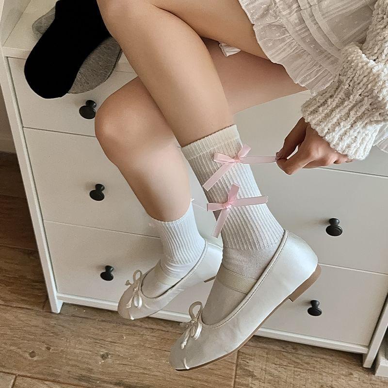 Plain Bow Ribbed Socks Product Image