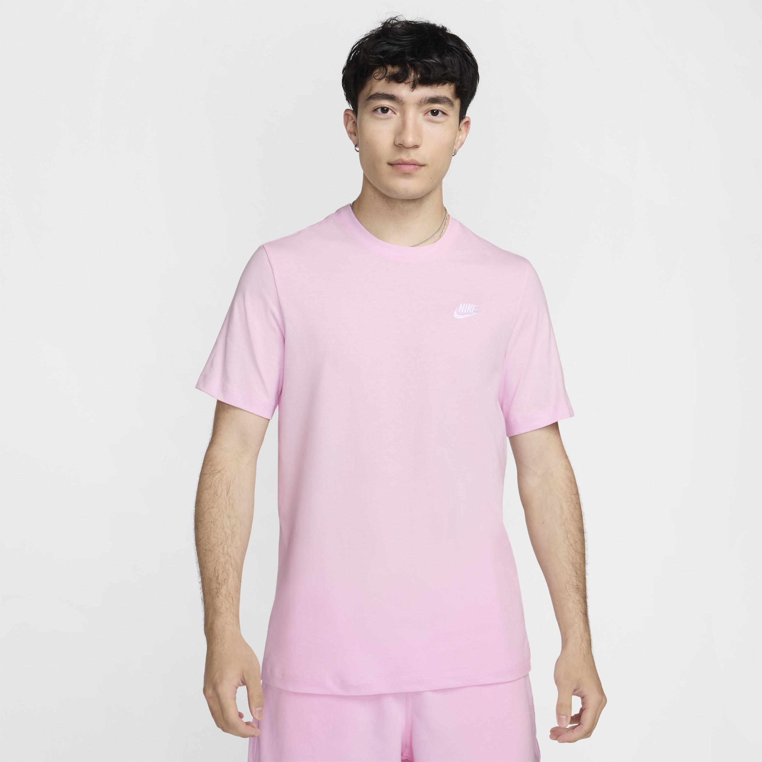 Nike Club unisex T-shirt Product Image