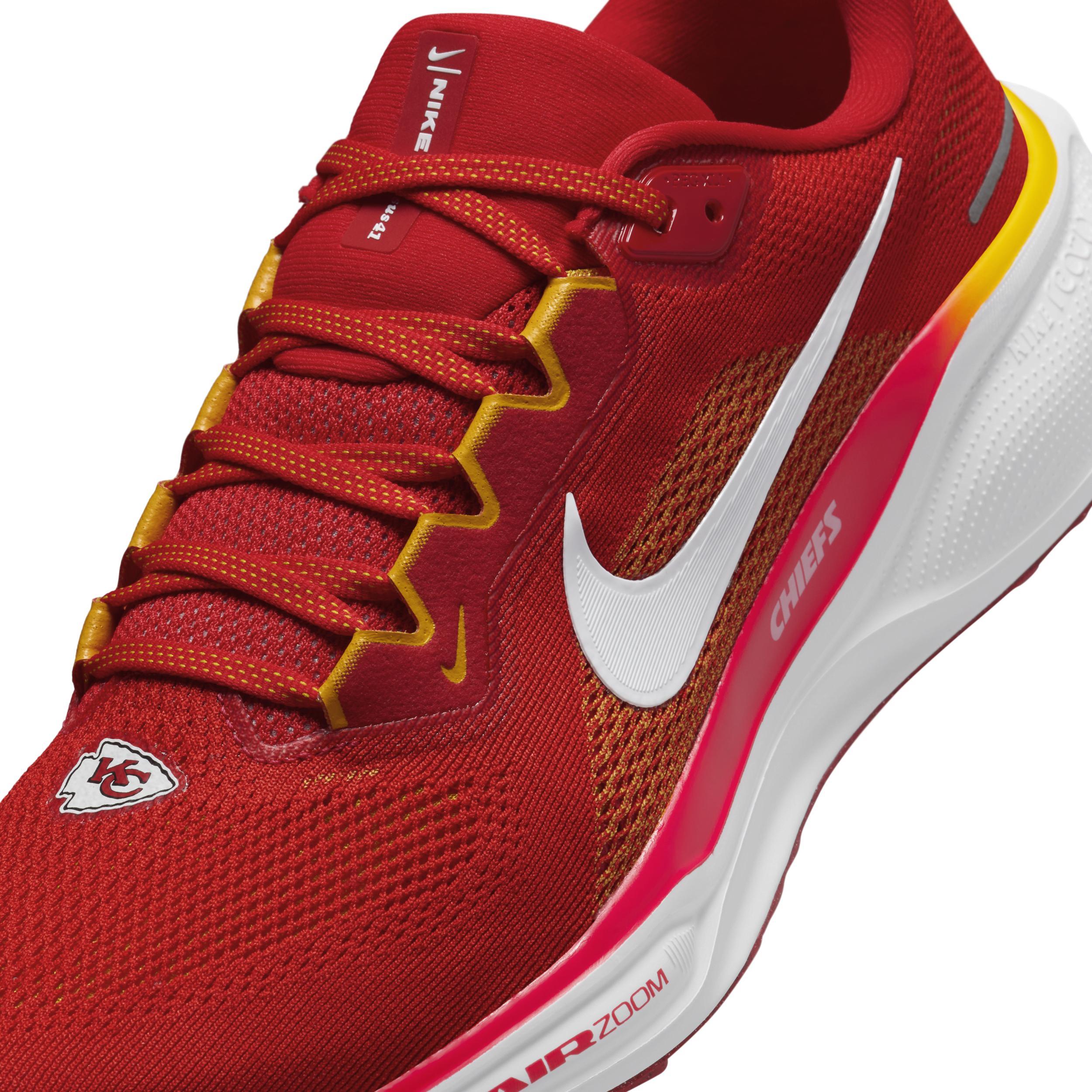 Nike Men's Pegasus 41 NFL Kansas City Chiefs Road Running Shoes Product Image