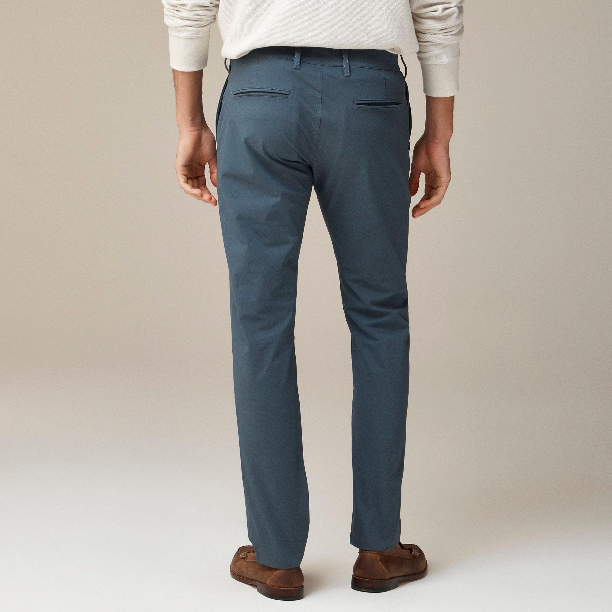 484 Slim-fit tech pant Product Image