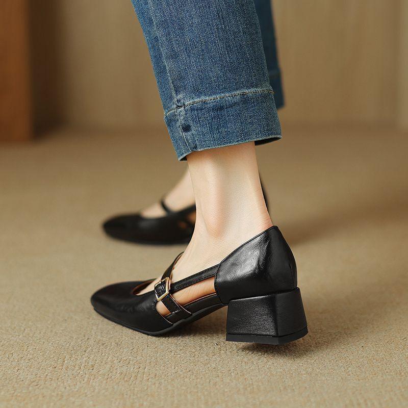 Block Heel Pointy Sandals product image