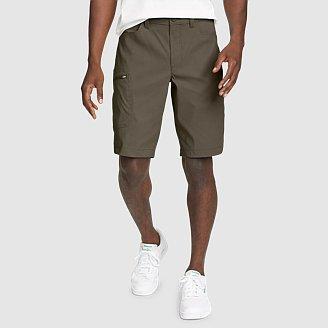 Men's Rainier Shorts Product Image