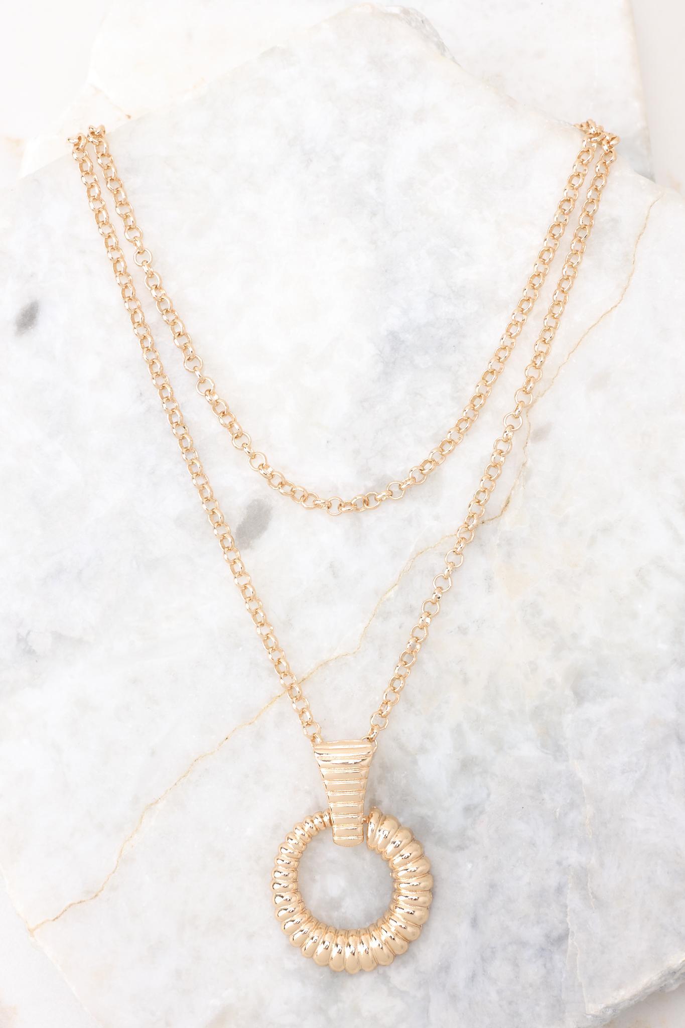 Confident Glamour Gold Necklace Product Image