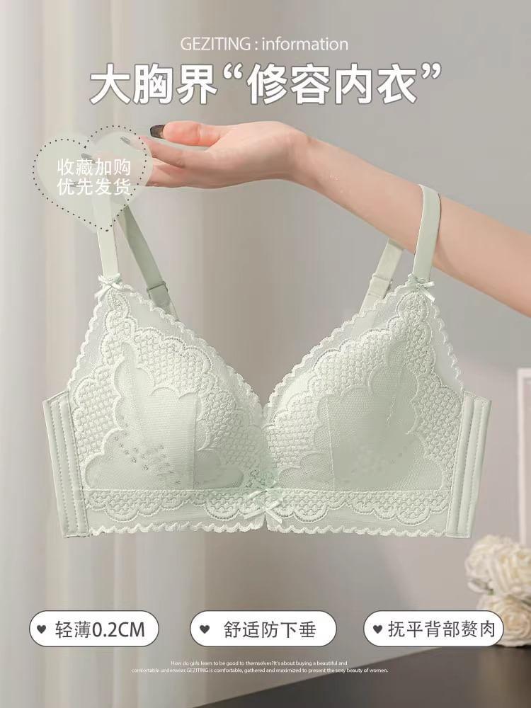 Bow Lace Wireless Push Up Bra Product Image