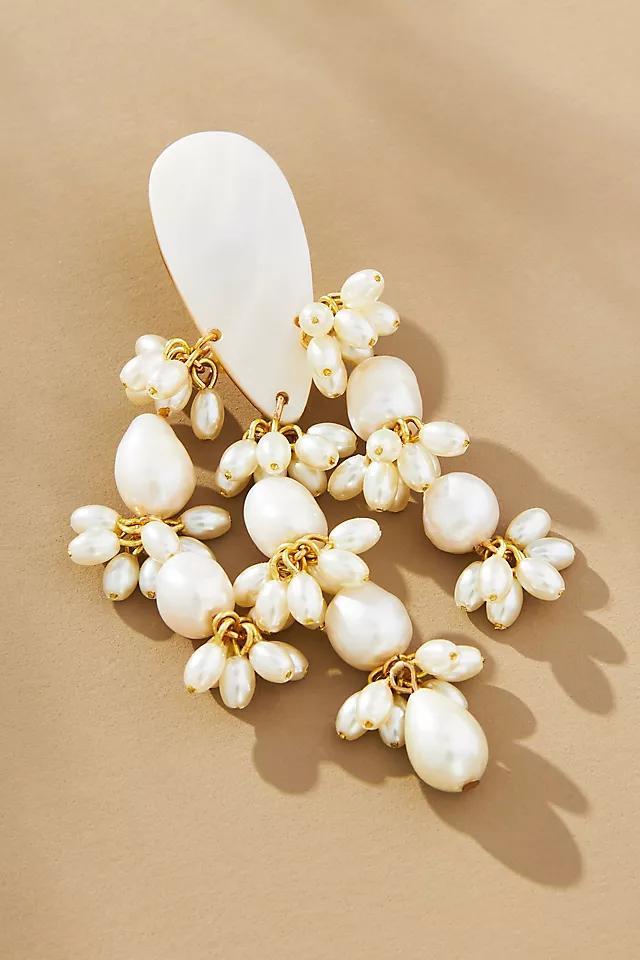 XL Pivotal Pearl Drop Earrings Product Image