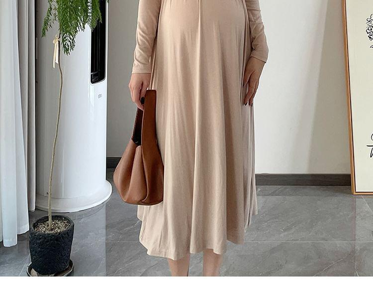 Maternity Long-Sleeve Square Neck Plain Ruched Midi A-Line Dress Product Image