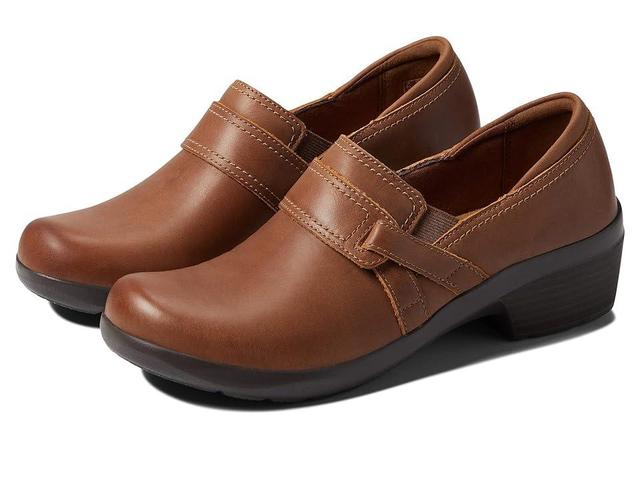 Clarks Angie Poppy (Dark Tan Leather) Women's Shoes Product Image