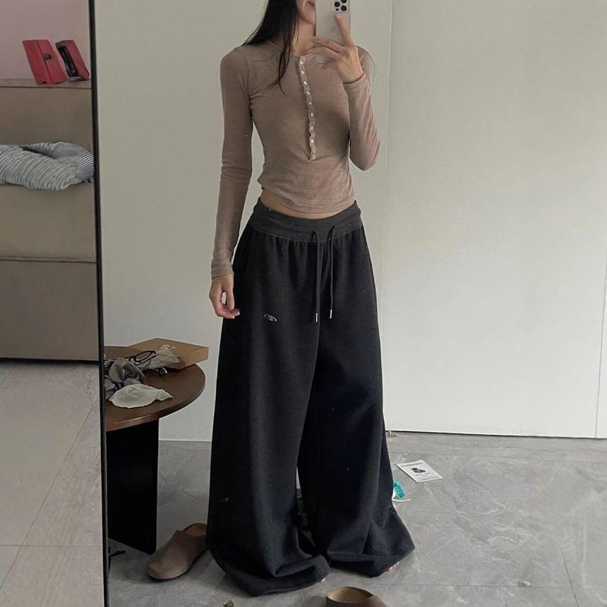 Drawstring Waist Wide Leg Sweatpants Product Image