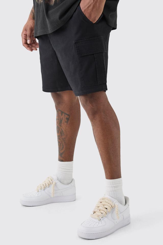 Plus Elasticated Waist Black Slim Fit Cargo Shorts | boohooMAN USA Product Image