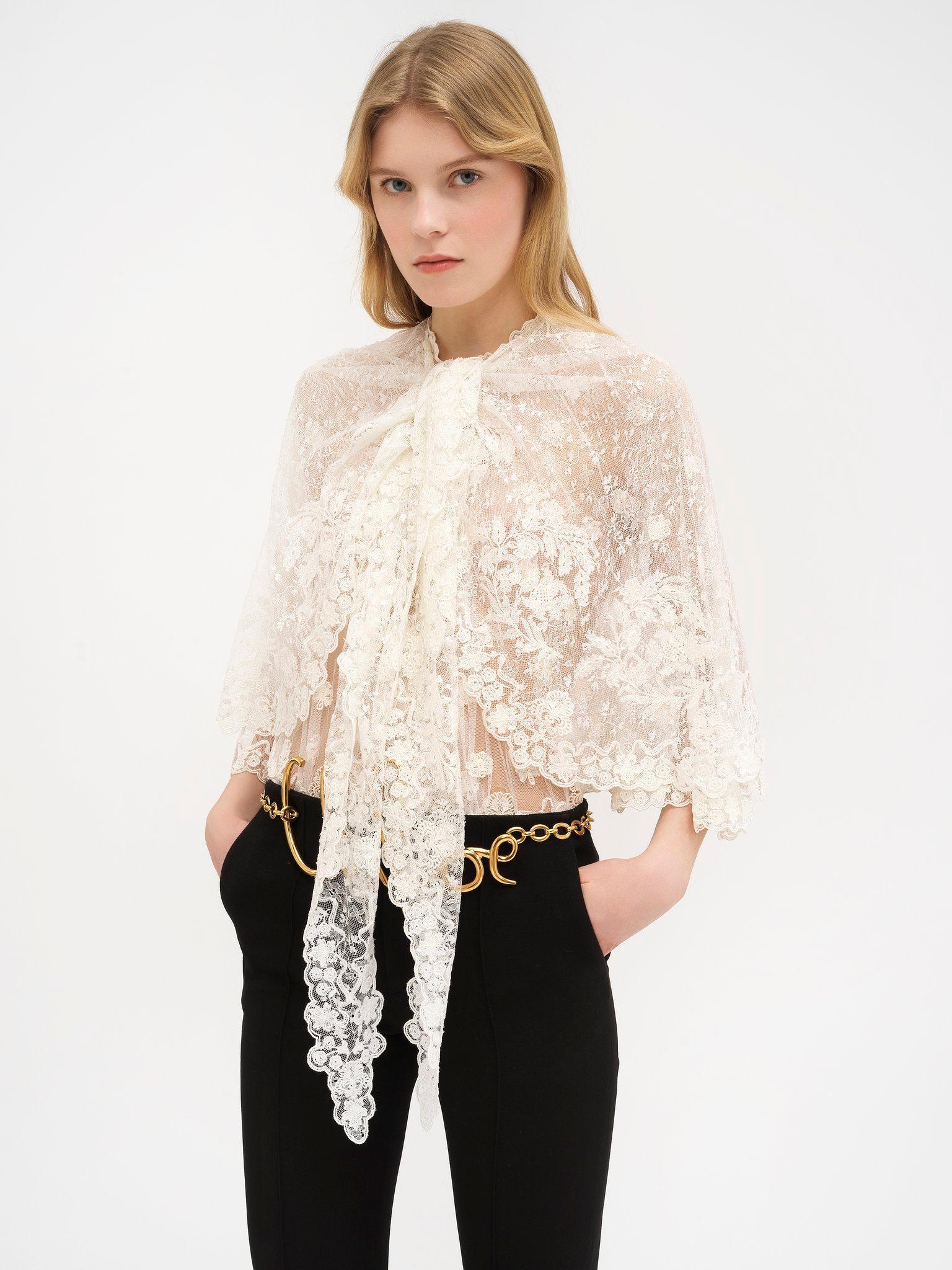 Front-tie cape top in floral lace Product Image