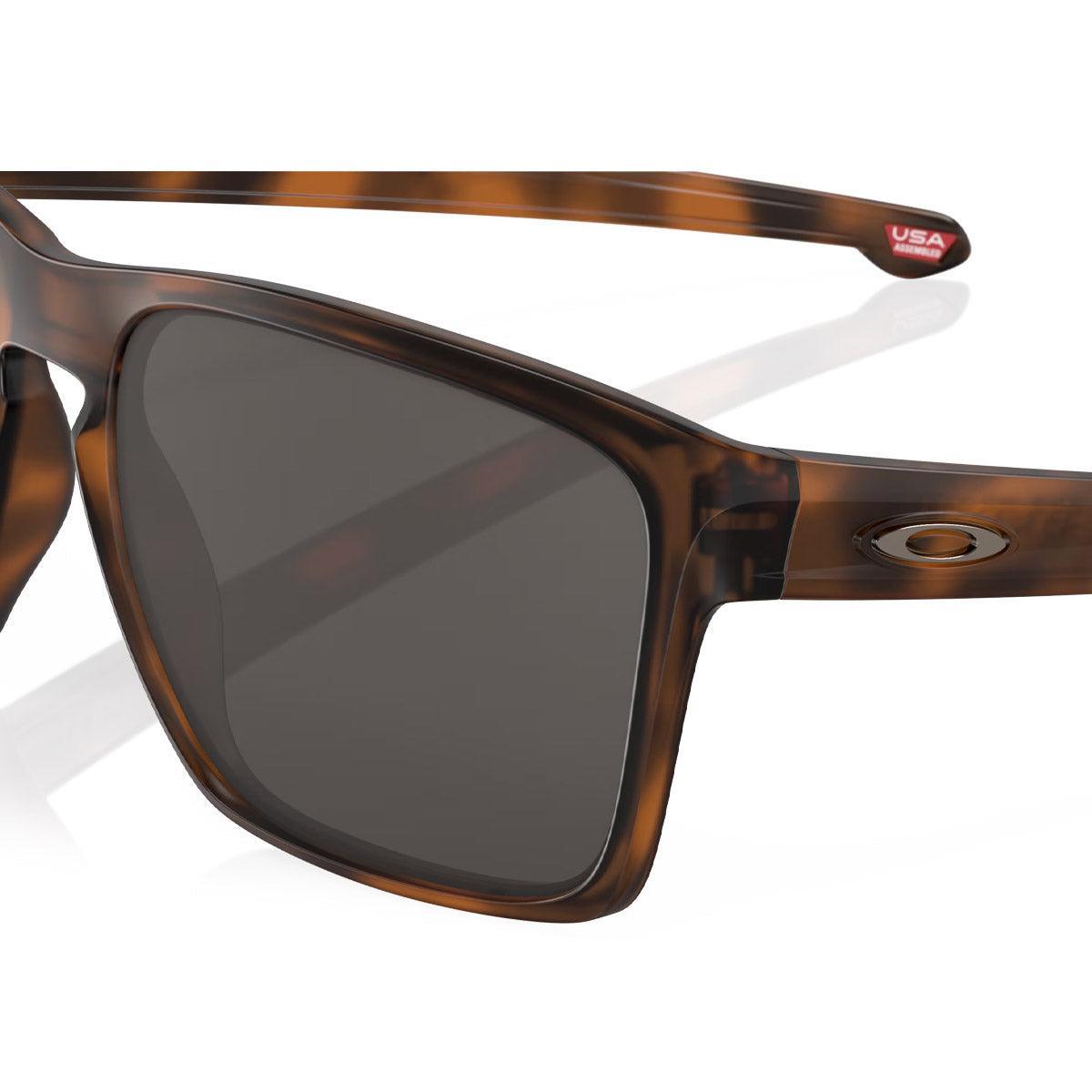 Oakley Men's Sliver XL Sunglasses Product Image