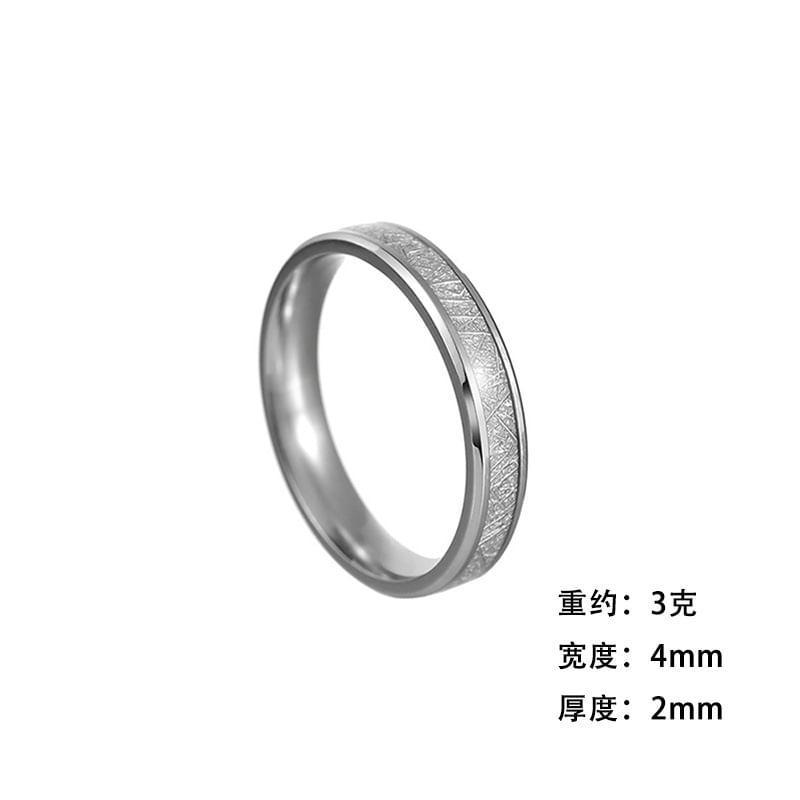 Silver Tone Metal Ring Product Image