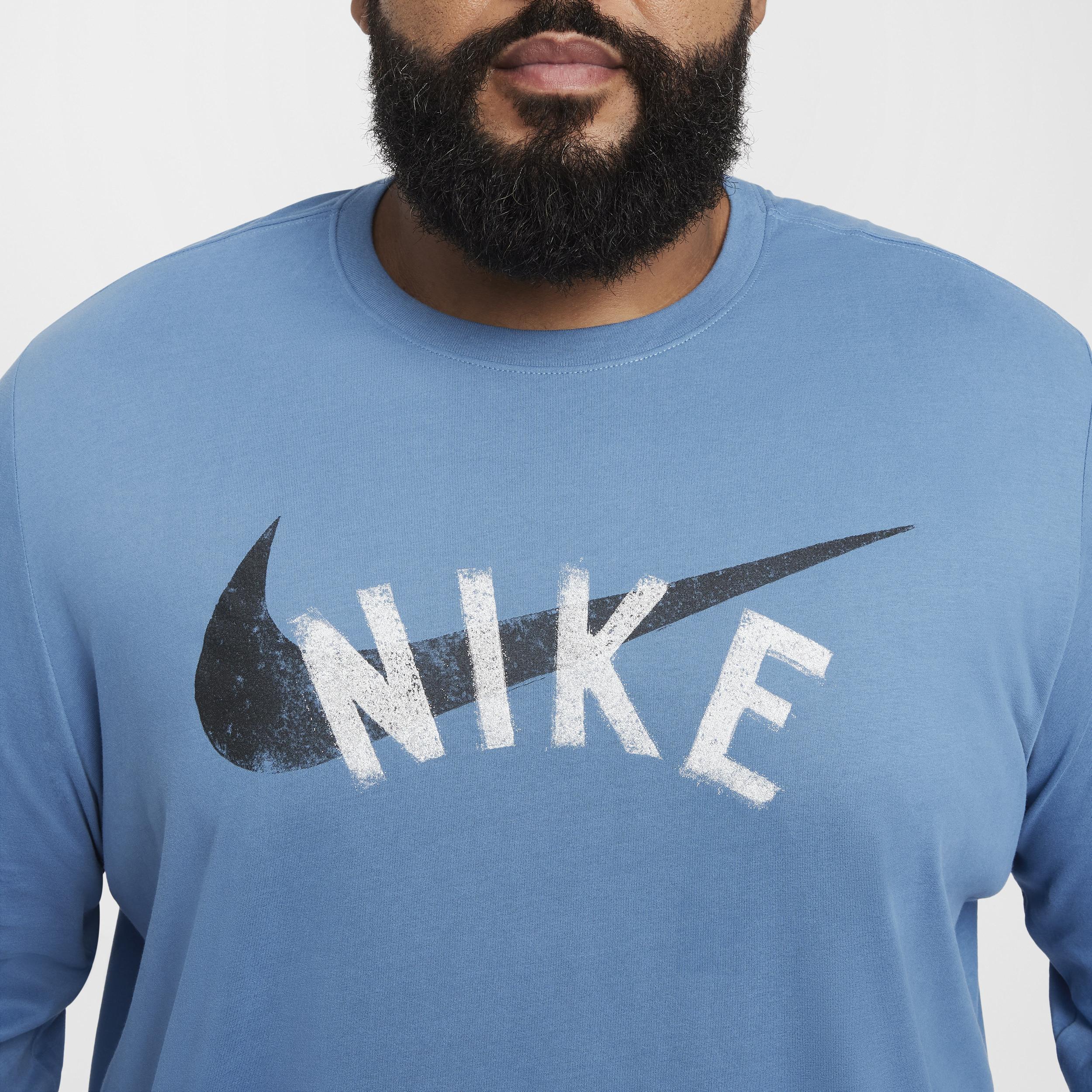 Nike Mens Dri-FIT Long-Sleeve Fitness T-Shirt Product Image