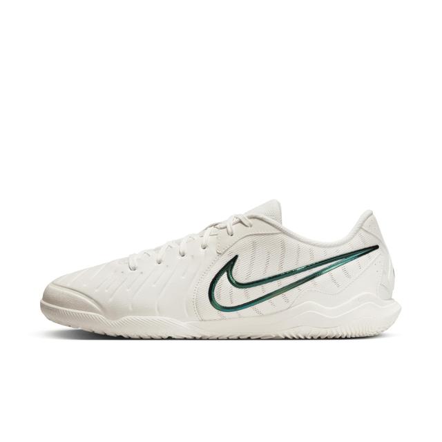 Nike Men's Tiempo Legend 10 Academy 30 IC Low-Top Soccer Shoes Product Image