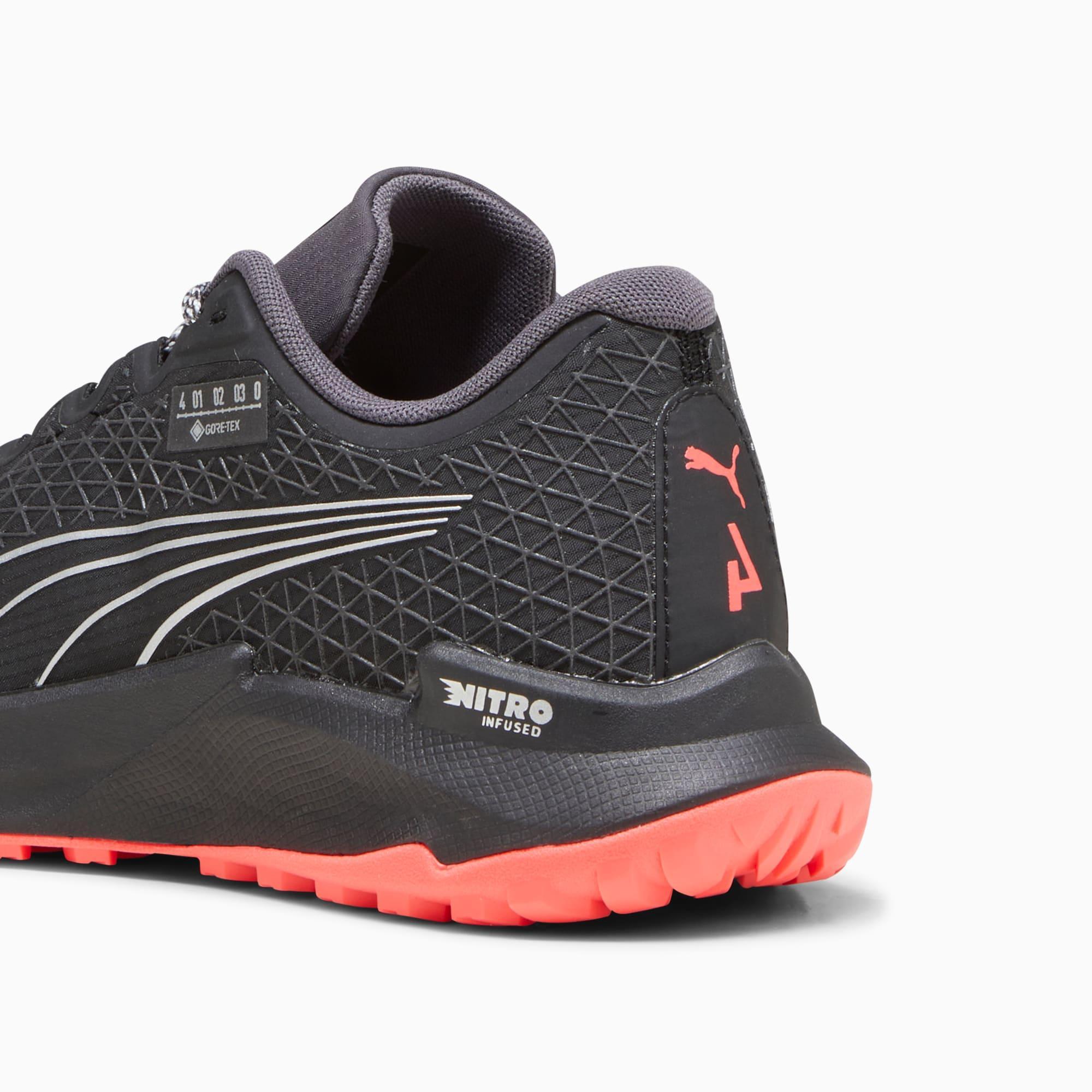 SEASONS Fast-Trac NITRO™ GORE-TEX® Women's Running Shoes Product Image