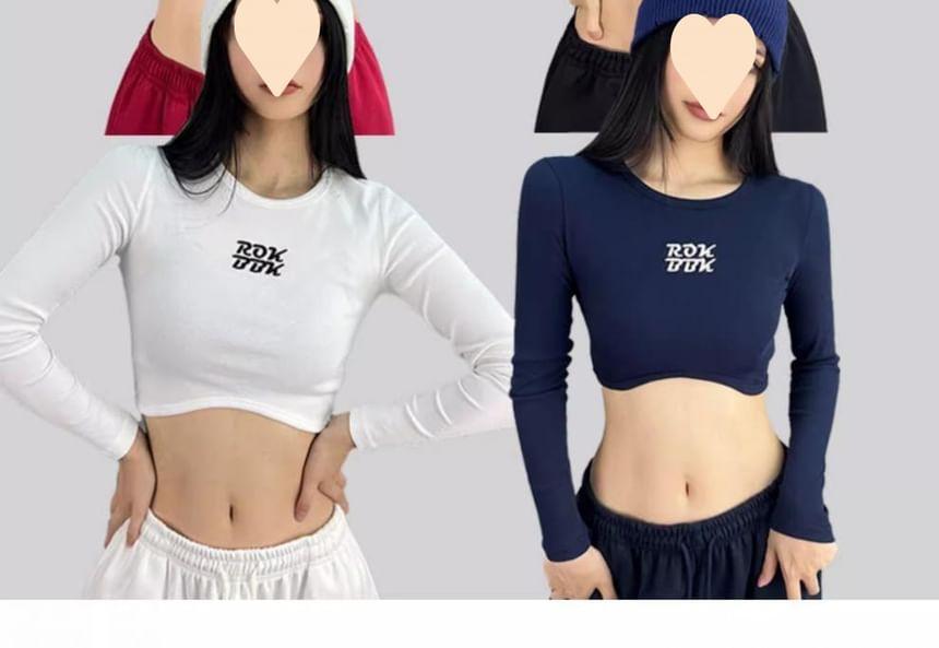 Long-Sleeve Round Neck Lettering Crop Slim Fit Tee Product Image