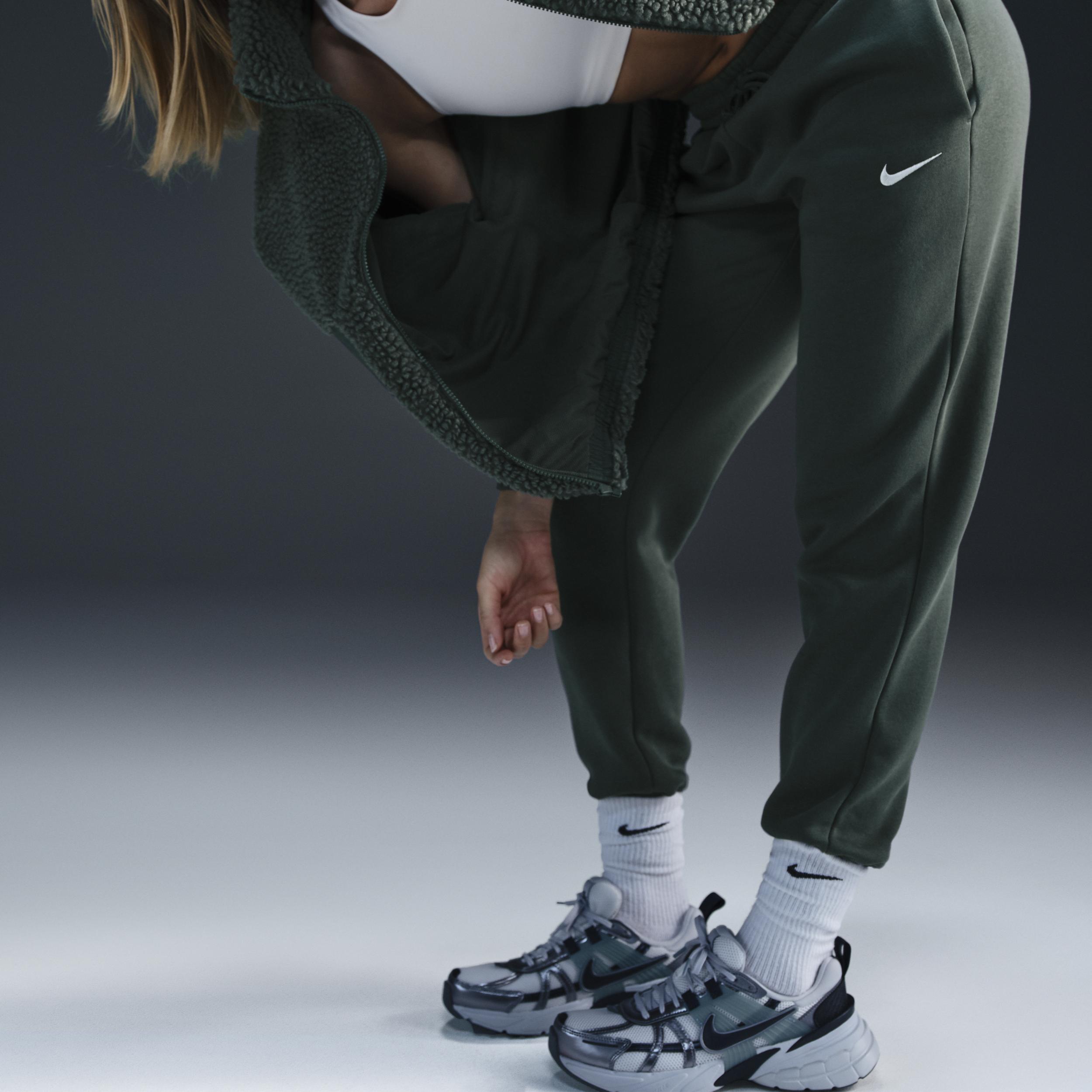 Nike Sportswear Phoenix Fleece Women's Mid-Rise Sweatpants Product Image