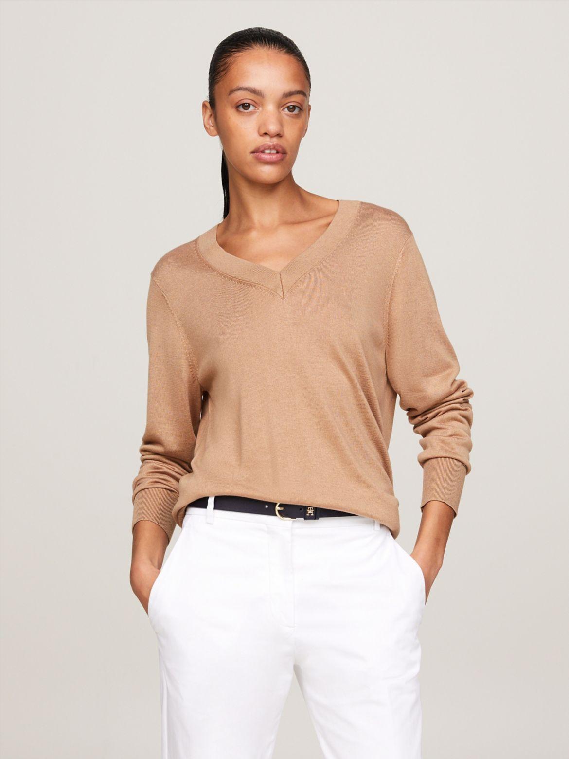 Tommy Hilfiger Women's Solid V-Neck Sweater Product Image