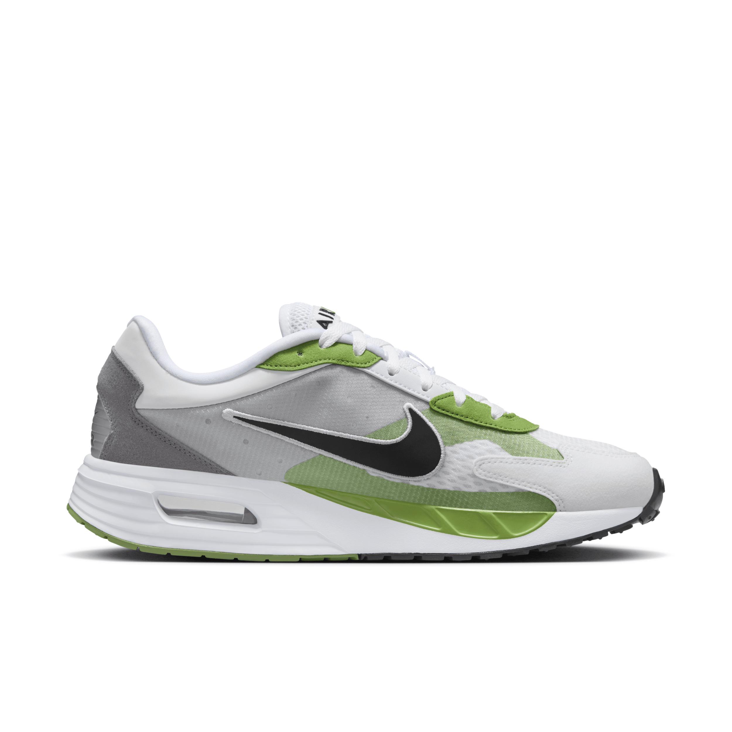 Nike Men's Air Max Solo Shoes Product Image