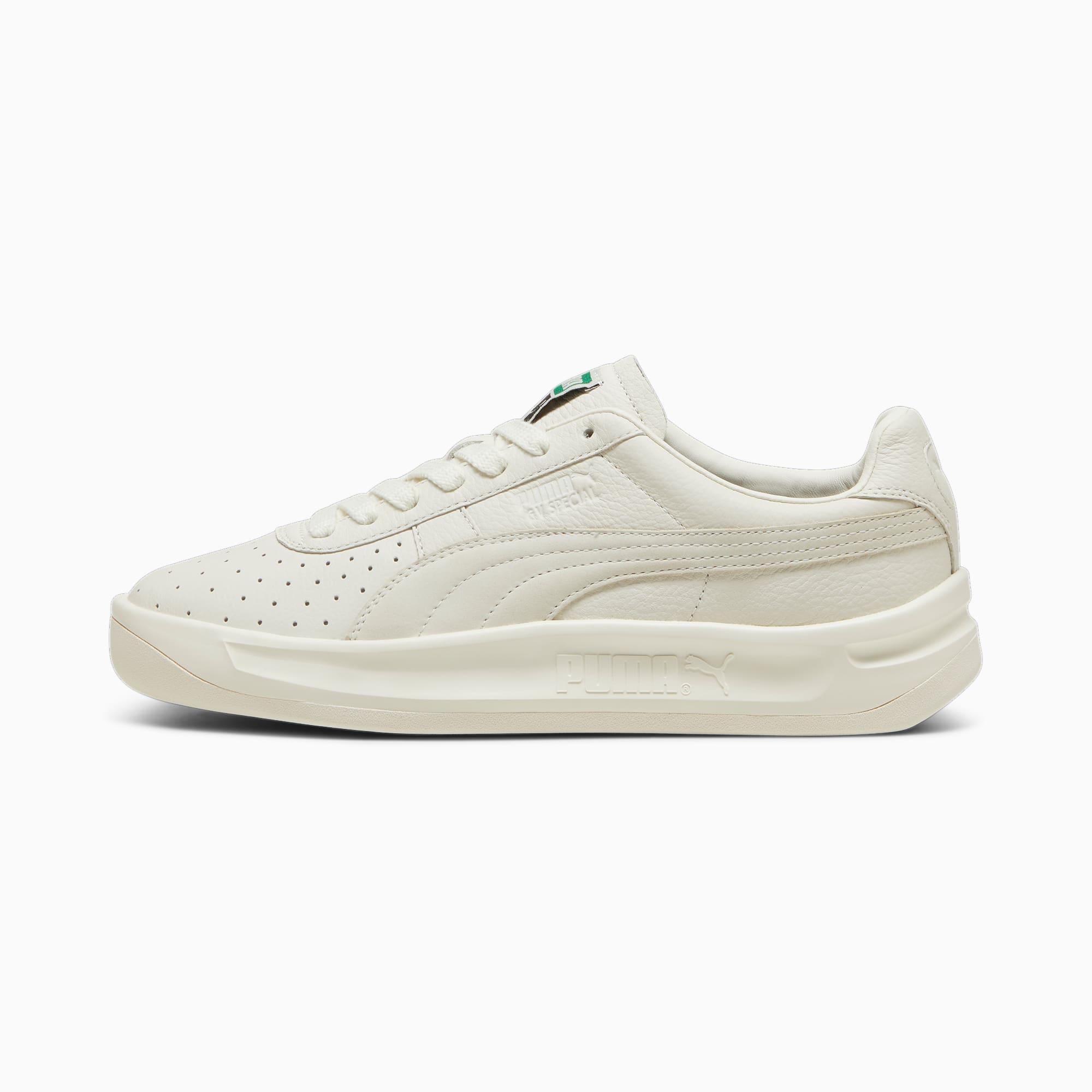 GV Special Base Sneakers Product Image