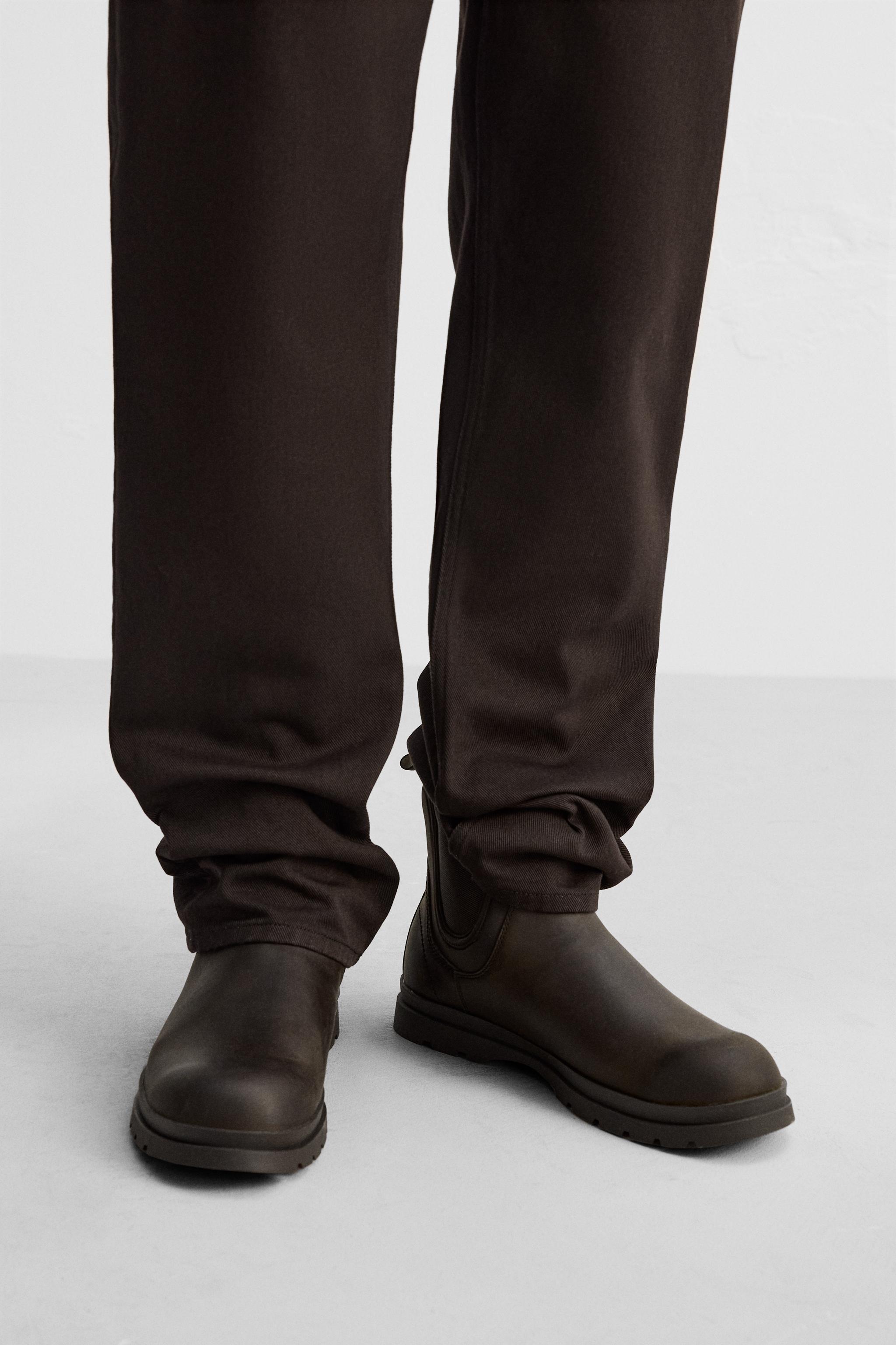 LEATHER CHELSEA BOOTS Product Image