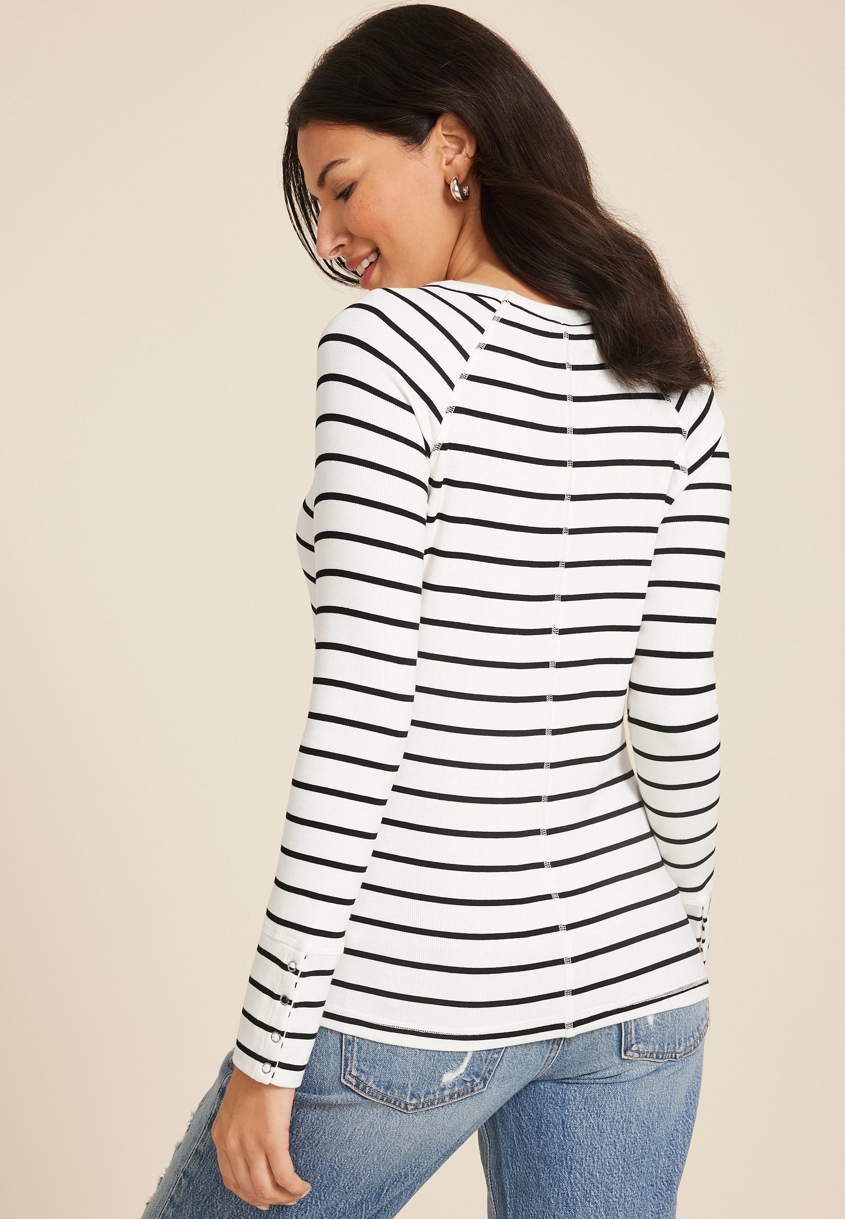 Cozy Ribbed Snap Cuff V Neck Long Sleeve Tee Product Image