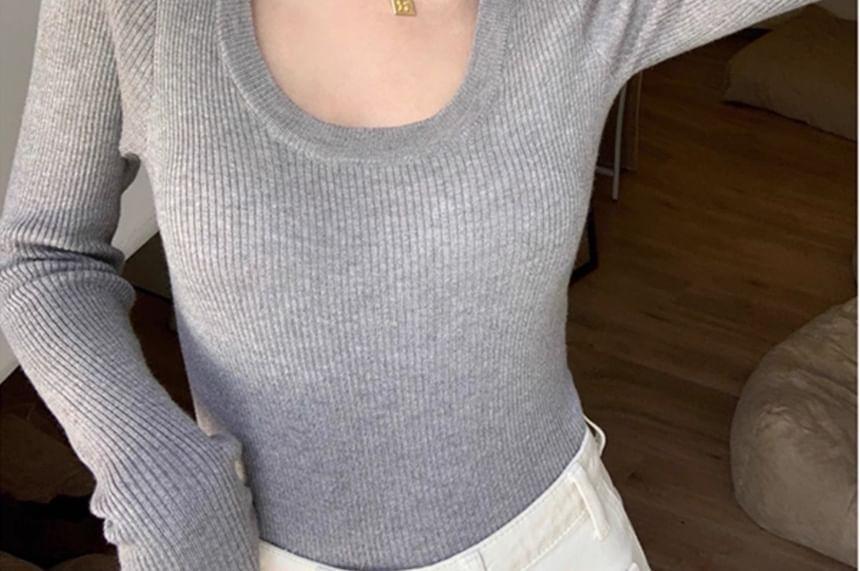 Long Sleeve Scoop Neck Plain Ribbed Knit Top Product Image