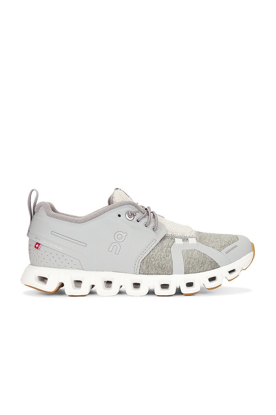 On Cloud 5 Terry Sneaker in Glacier & White - Light Grey. Size 6 (also in 5.5). Product Image